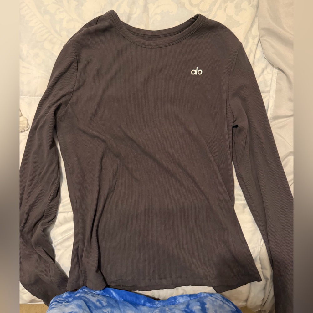ALO long sleeve tee